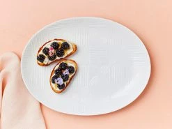 Arc Oval Platter 36x27cm White Gift Boxed 7 Arc Oval Platter 36x27cm White Gift Boxed -Dinnerware shop ss22 website maxwell williams arc white platter oval 32cm